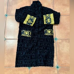 Versace Home unisex's Black robe with Gold Patterns size medium